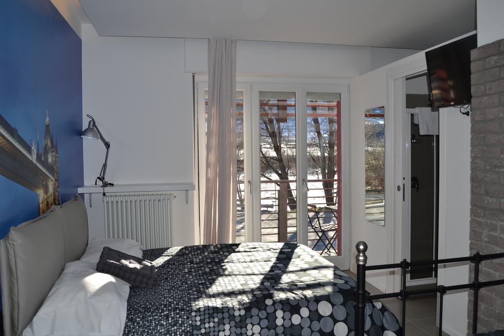 Affittacamere Smile Accomodation อาออสตา ห้อง รูปภาพ